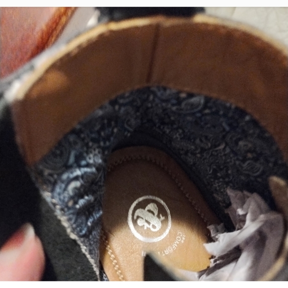 Thomas & Vine men's boots - Picture 9 of 9